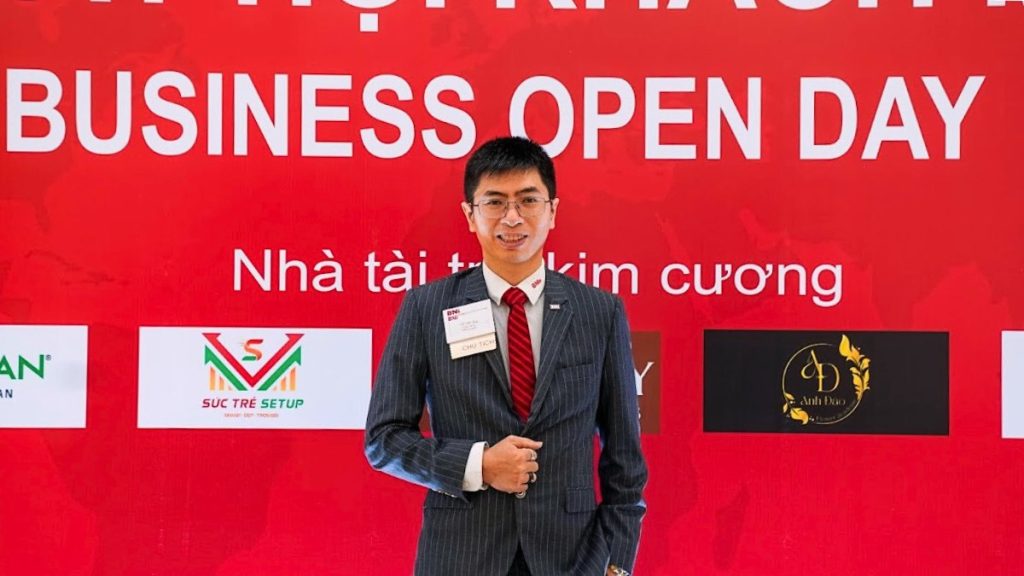 CEO Hồ Văn Quý