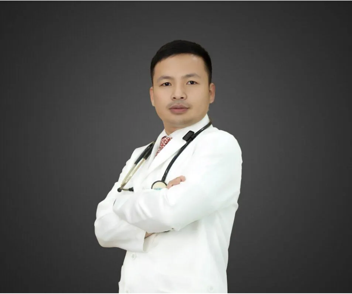 BS CKI Nguyễn Quang Hòa: Tiên phong điều trị kết hợp Đông – Tây y