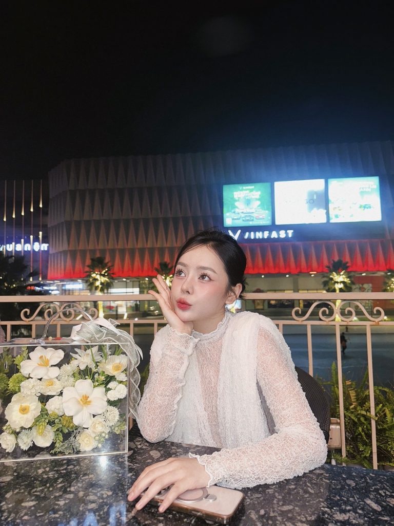 CEO Vũ Diệu Linh